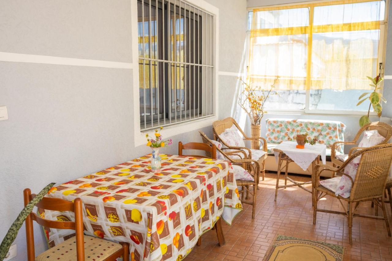 Vila Aulona Vlore Bagian luar foto