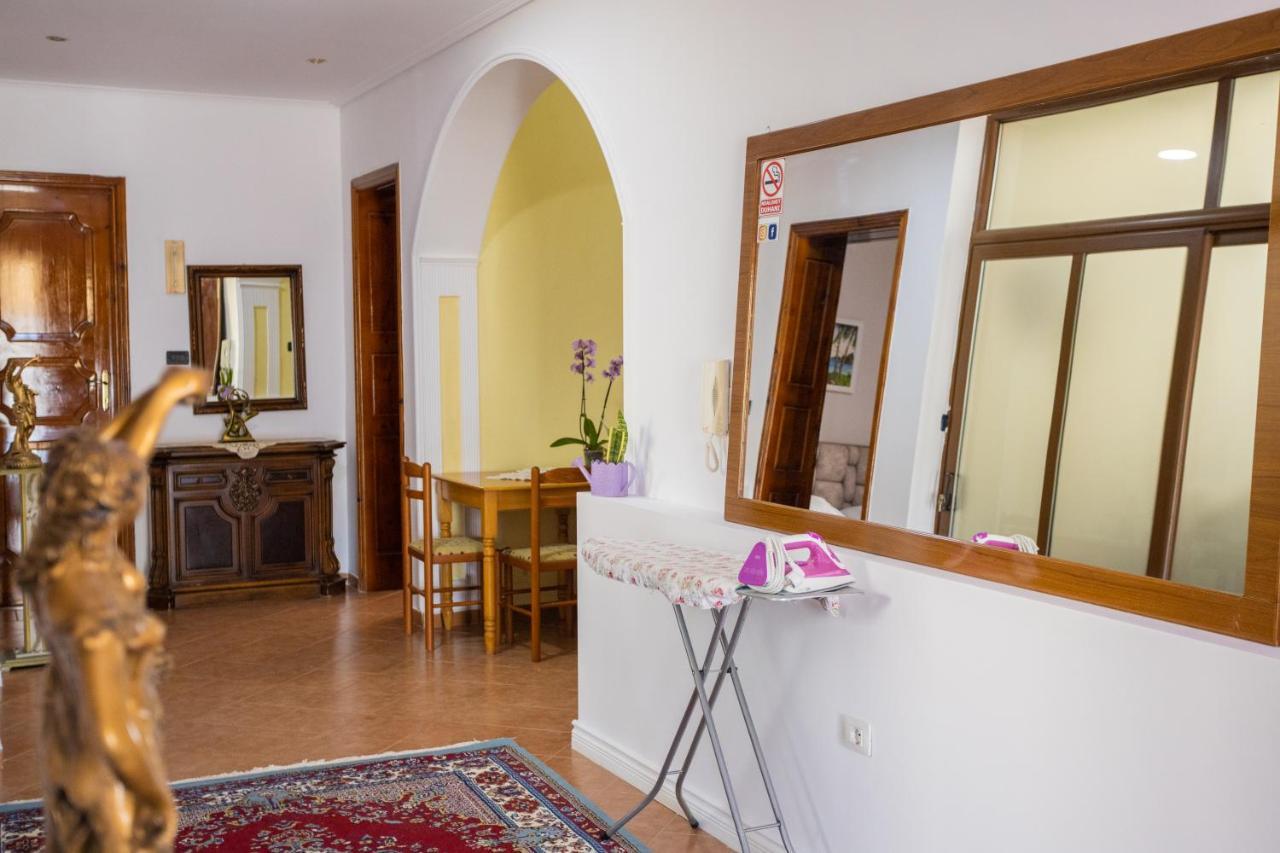Vila Aulona Vlore Bagian luar foto